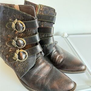 Western style ankle boots